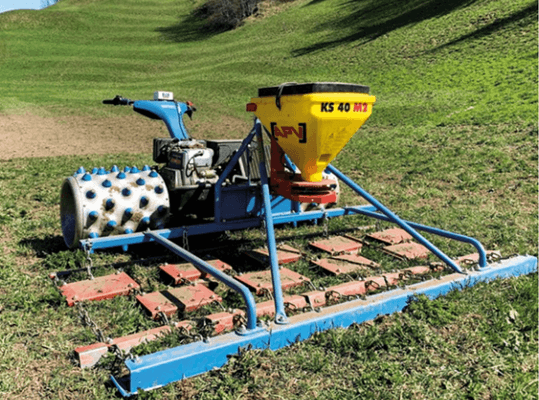 Semis - Semoirs couverts végétaux - Mini épandeur à un disque KS 40 M2
