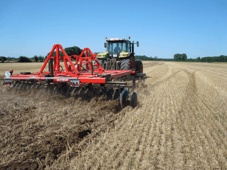 Travail du sol - Outils à disques - Cover crop autoporteur en V - AP-APL-APFL-SOL V-MONODISC V-APVRS-APVRS FF-APAFL FF