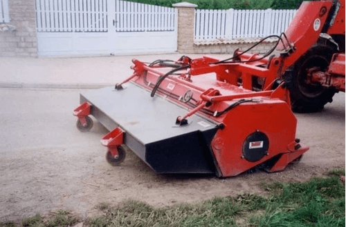 Matériel de ferme/outillage - Balayeuses - Balayeuse
