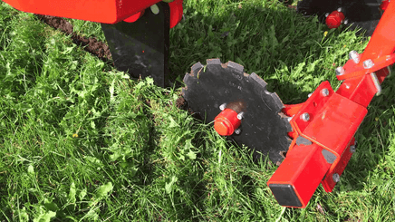 Travail du sol - Outils à dents - Décompacteur GRASS TILLER
